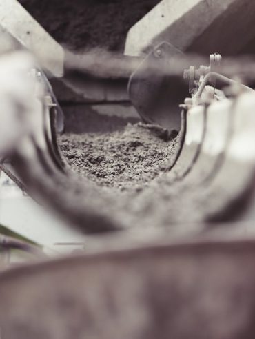 sacs de béton tout prêt sont nécessaires pour 1m2